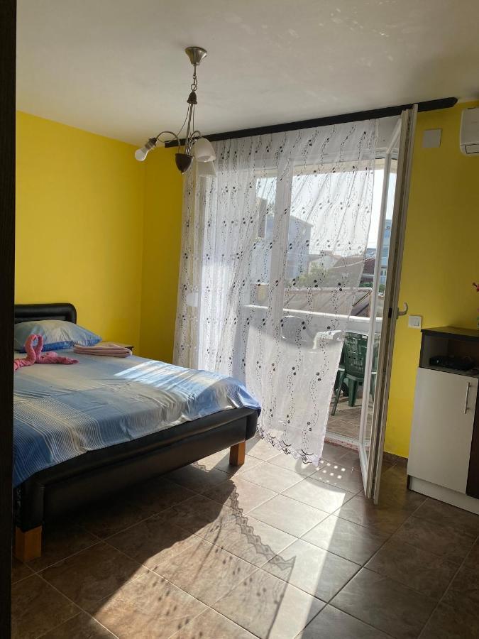 דוני שטוי Villa Leona Palushaj מראה חיצוני תמונה