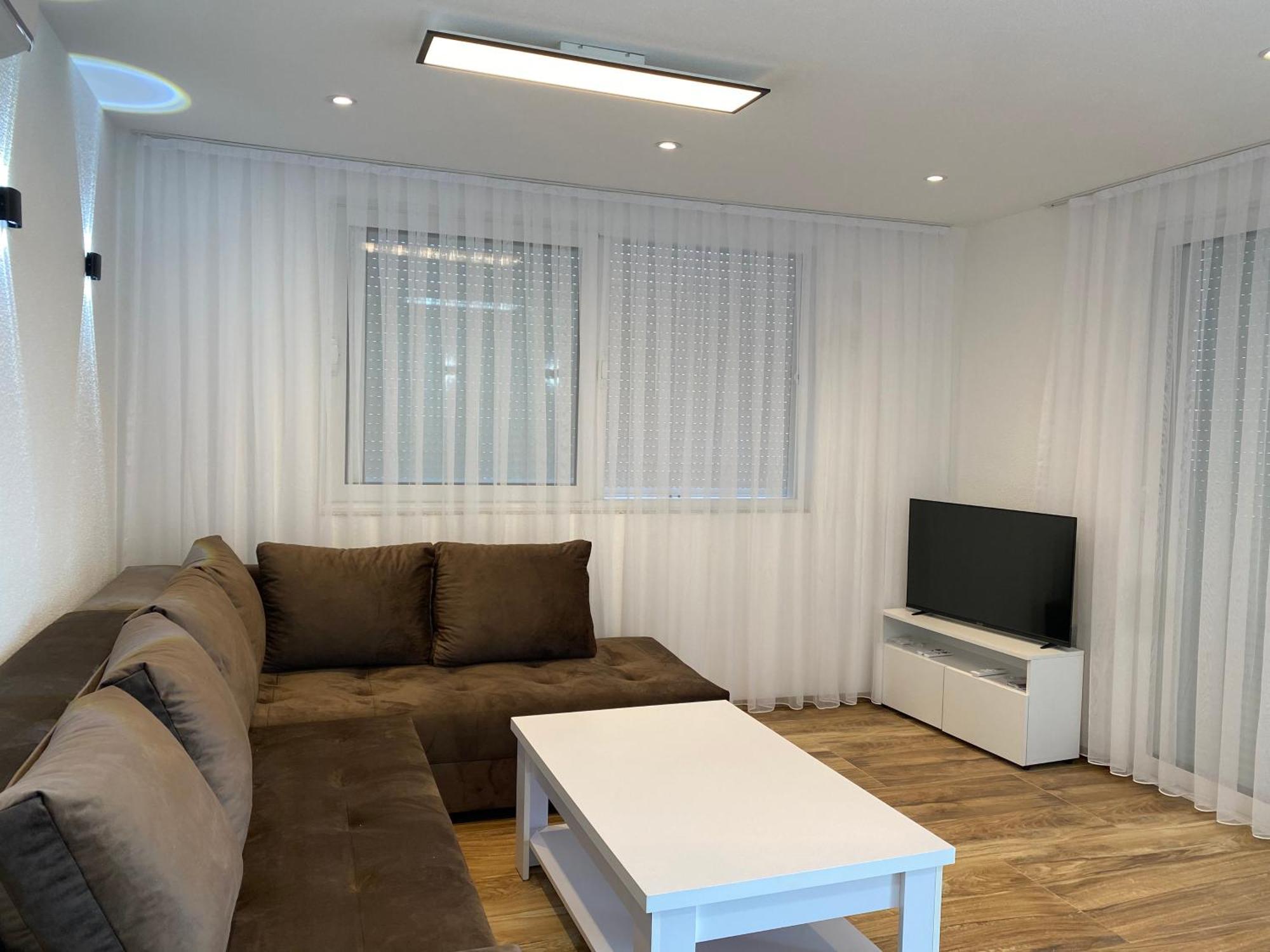 דוני שטוי Villa Leona Palushaj מראה חיצוני תמונה